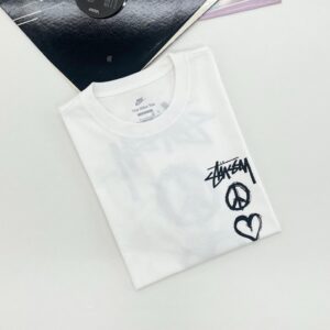 스투시 X 나이키 써밋화이트 반팔