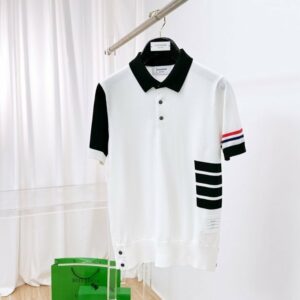 톰브라운 언발 카라 반팔티