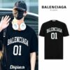 발렌시아가 01 컬렉션 디자인 반팔티셔츠 블랙