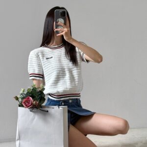 미우미우 캐시 여성 니트