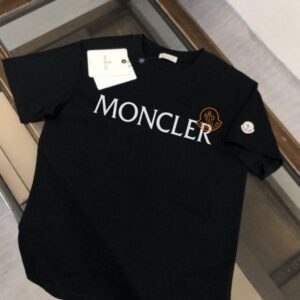 몽클레어 로고 프린트 크루넥 반팔티