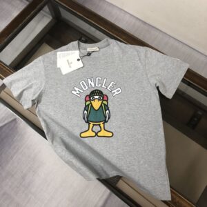 몽클레어 23FW 로고 패치 몬덕 프린트 티셔츠
