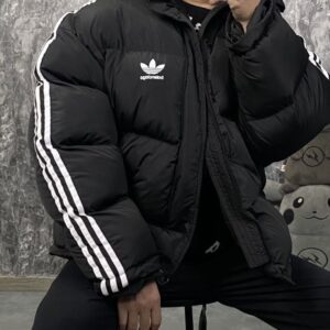 발렌시아가 X 아디다스 콜라보 푸퍼 패딩