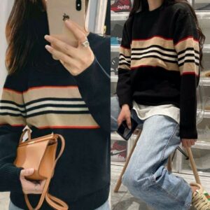 버버리 스트라이프 라운드 니트(여성)