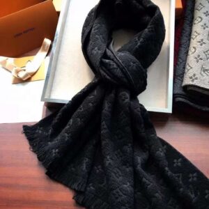 루이비통 모노그램 시그니쳐 머플러 블랙