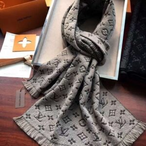 루이비통 모노그램 시그니쳐 머플러 연브라운