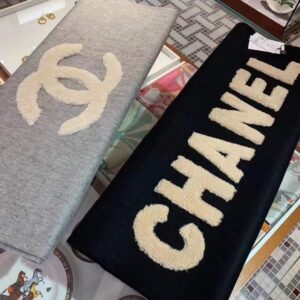 샤넬 부클로고 캐시미어 숄 머플러 2col